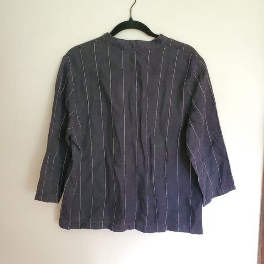Willow Linen Oversized Lagenlook Button Down Tp - Picture 6 of 6